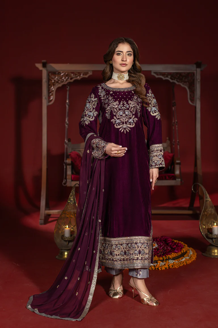 Luxury Formal Pakistani Dresses