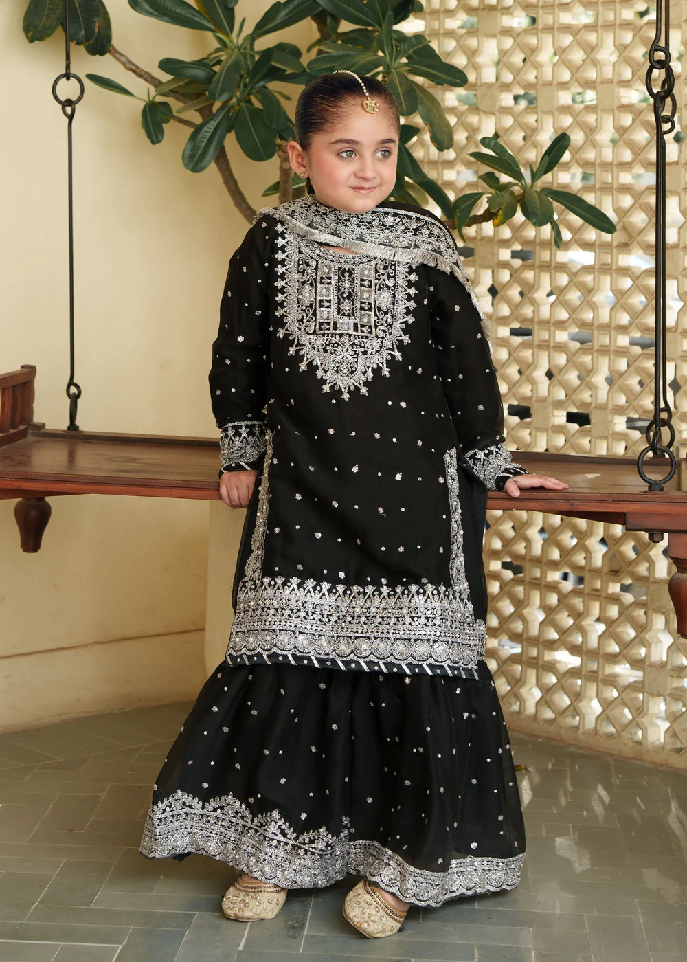 Black Chiffon Wide-Leg Gharara Party Wear Suit