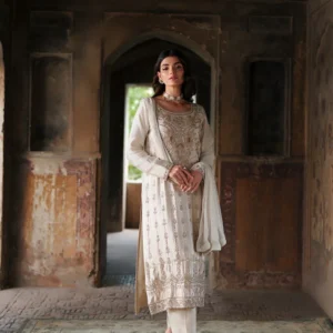 Elegant Off-White Chiffon Festive Kurta Set