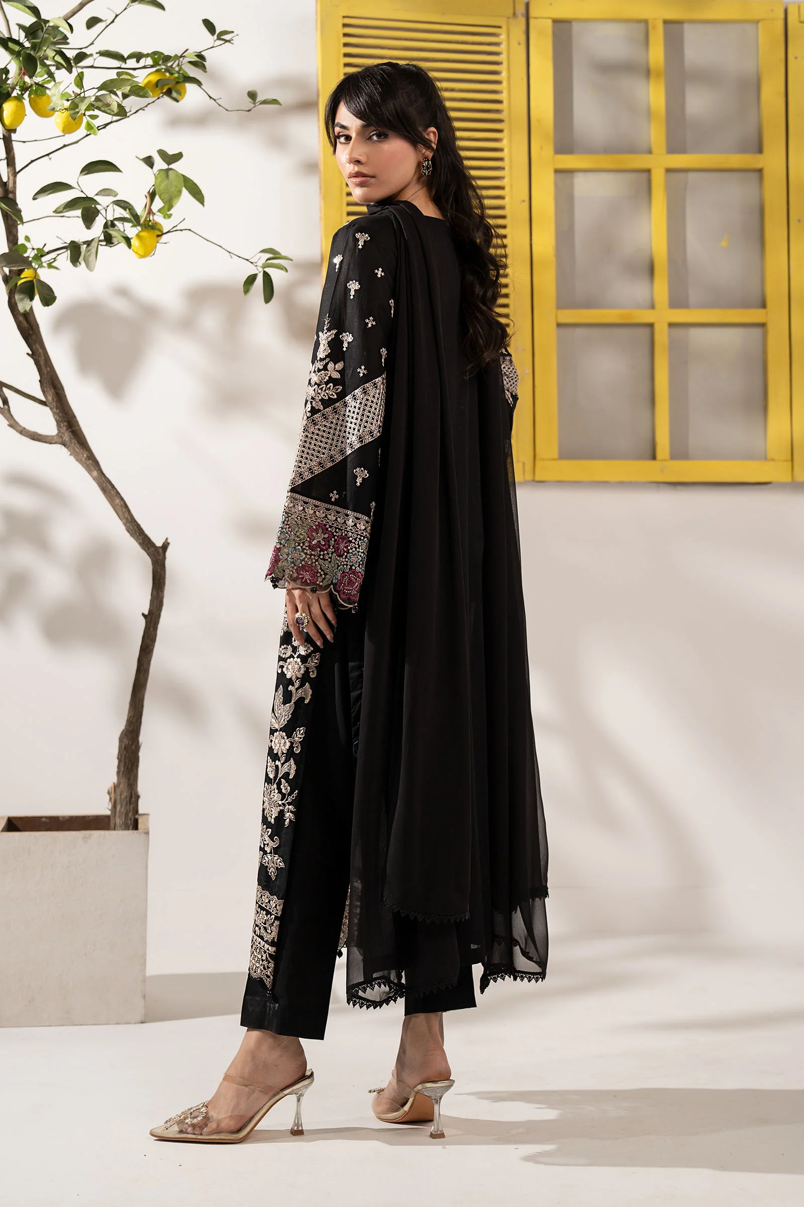 3 Piece Embroidered Lawn Suit Stylish Women Wear - Image 3