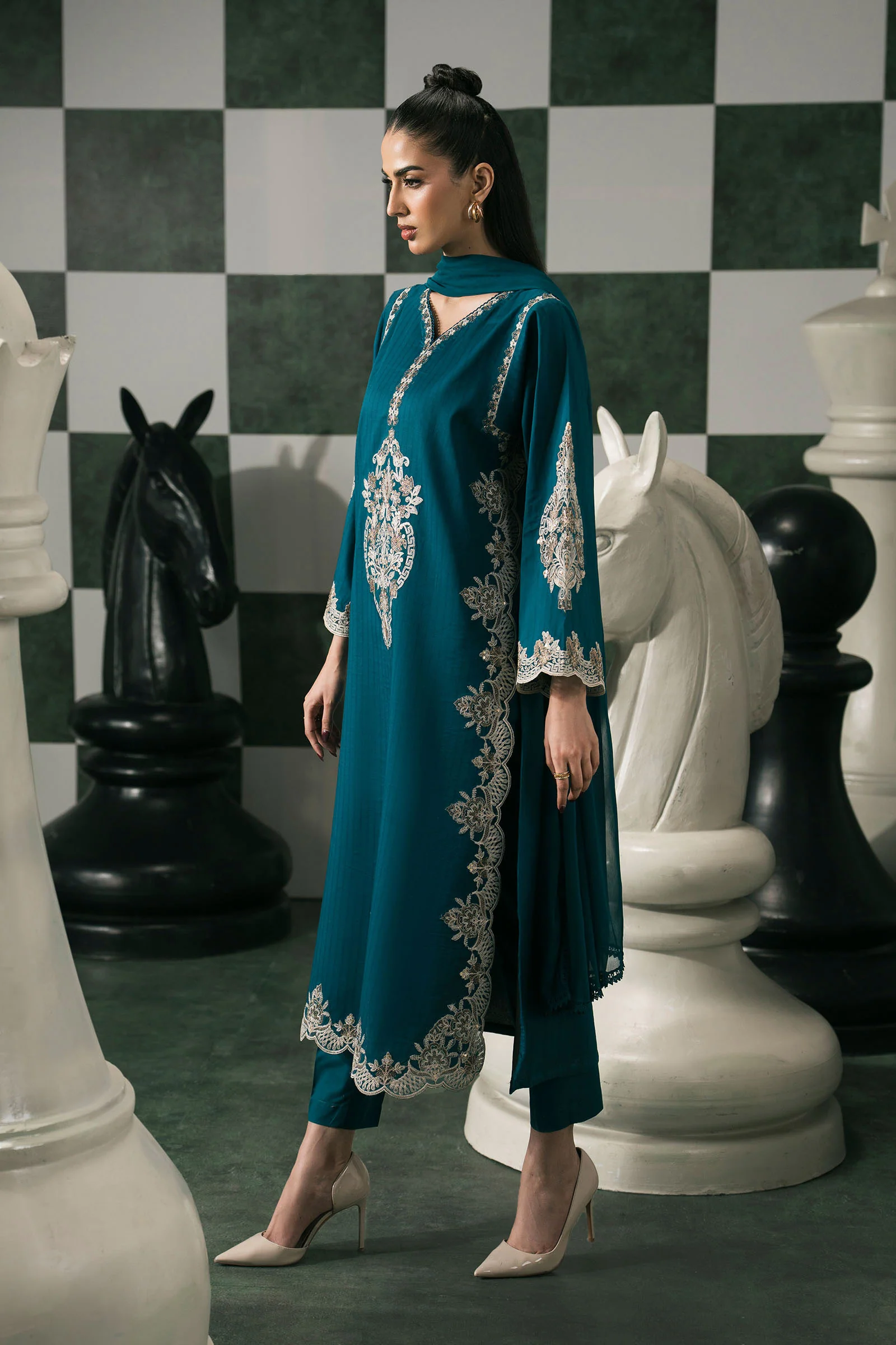 3 Piece Embroidered Dobby Lawn Suit Elegant Wear - Image 4