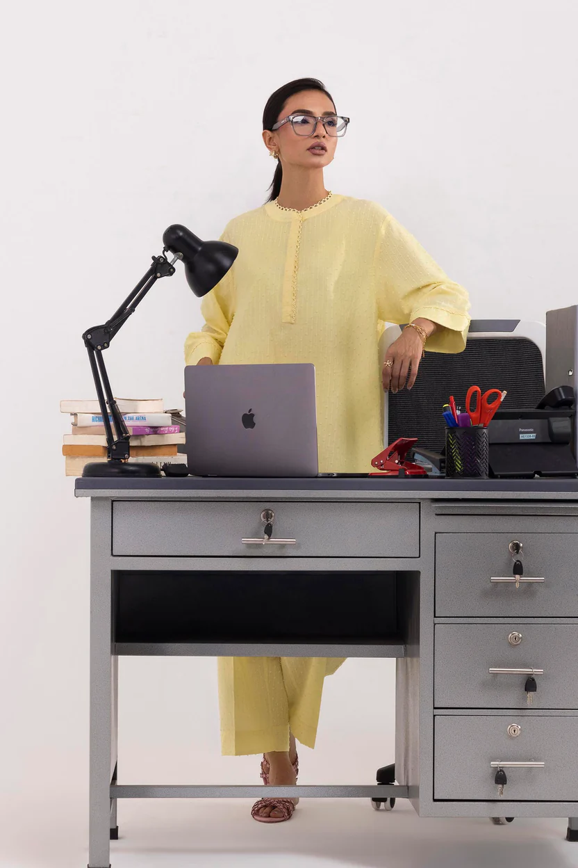 Yellow Linen Loose Style Women's Traditional Dress - Image 4