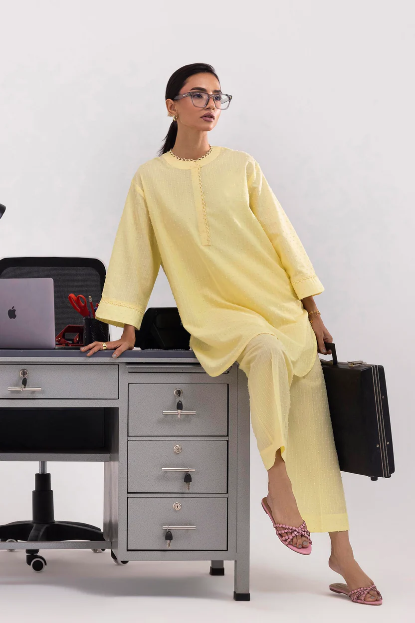 Yellow Linen Loose Style Women's Traditional Dress - Image 3